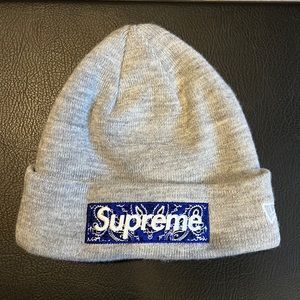 Supreme x New Era Bandana Box Logo Beanie
